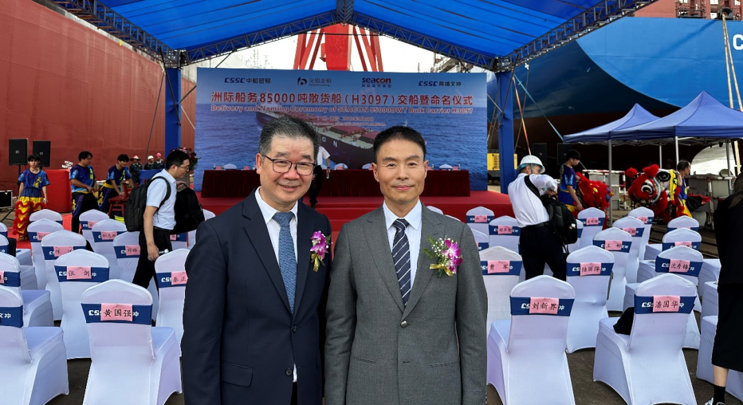 麦先生与罗兵合照
